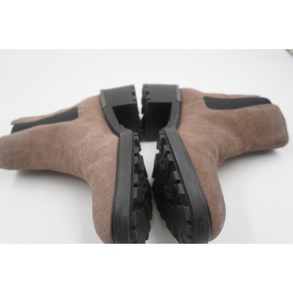 Vince Camuto Kelivena Brown Block Heel Lug Sole Chelsea Ankle Booties Size 10M - Picture 8 of 11